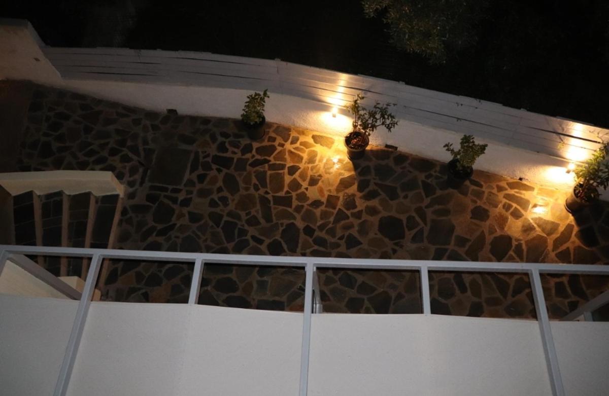 Fiosal Apartments 1 Skiathos Town Exterior photo